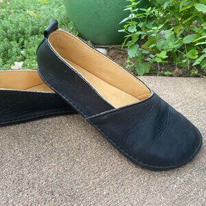 Luks Handmade Barefoot Excellent Black Shoes.  Sz 41EU, 10-10.5 US.  Nearly New